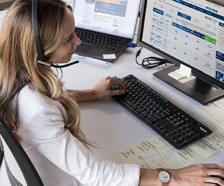 [súpp~órt c~ústó~mérs~ sm]