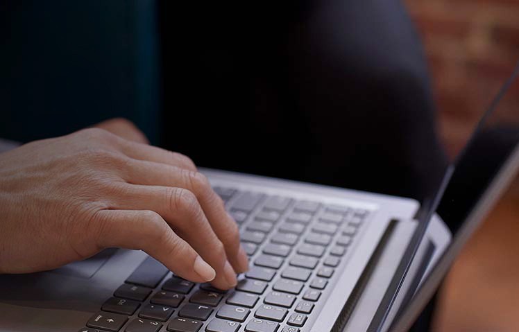 [cóví~d árt~íclé~ 14 sm2]